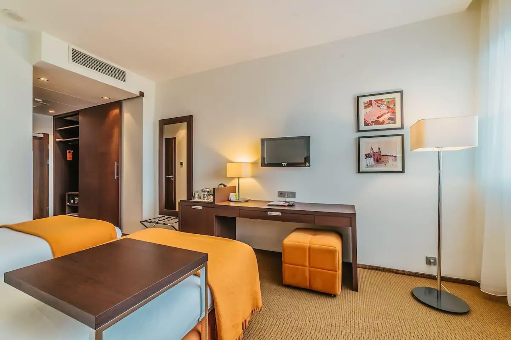Desilva Warszawa Piaseczno Hotel เพียเซตชโน ภายนอก รูปภาพ