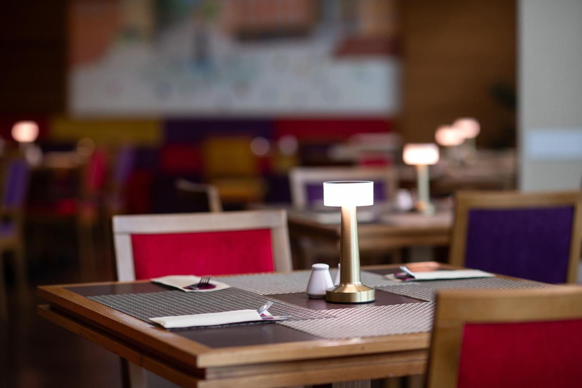 Desilva Warszawa Piaseczno Hotel เพียเซตชโน ภายนอก รูปภาพ