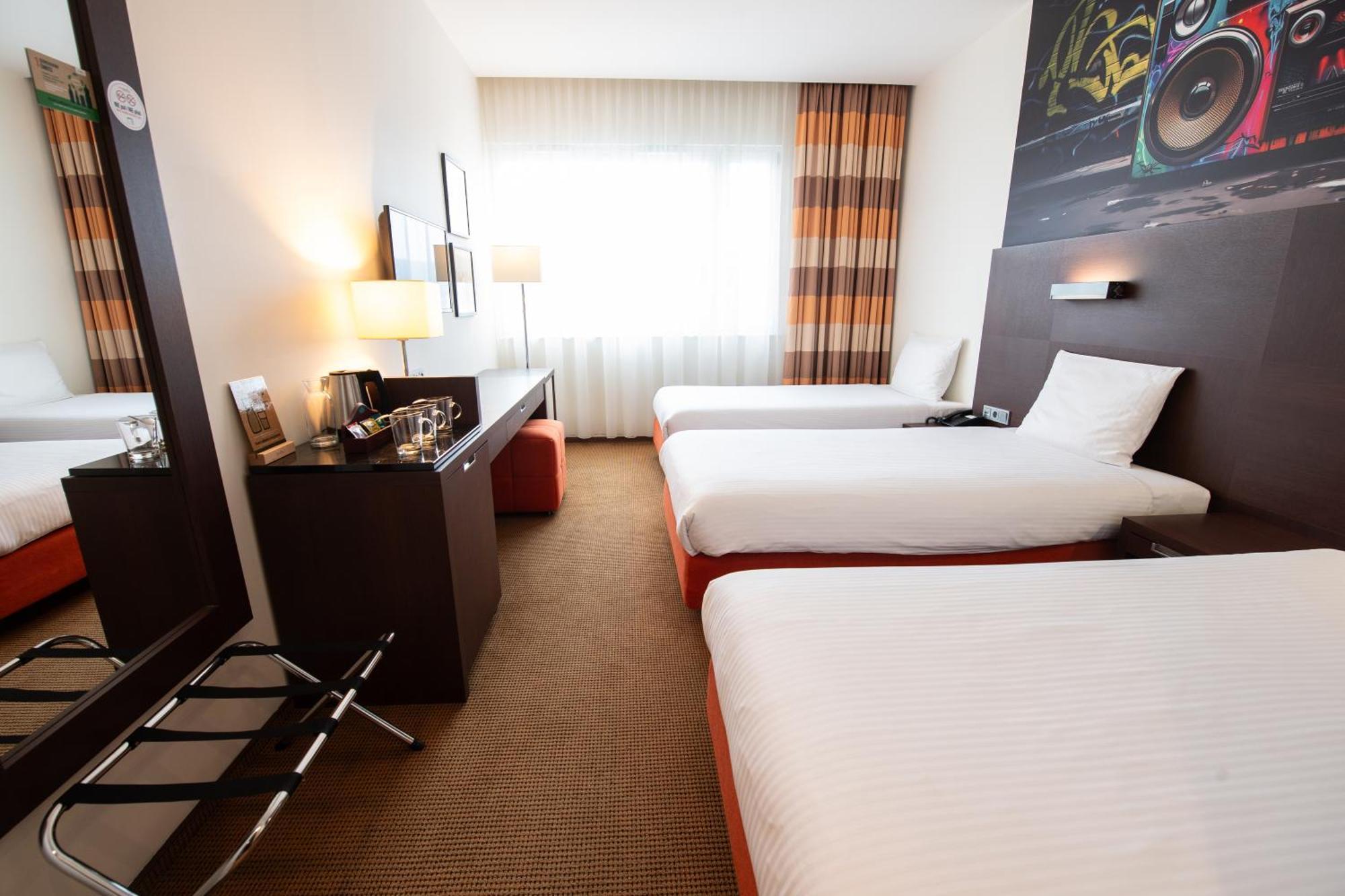 Desilva Warszawa Piaseczno Hotel เพียเซตชโน ภายนอก รูปภาพ