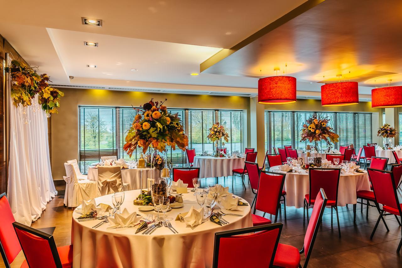 Desilva Warszawa Piaseczno Hotel เพียเซตชโน ภายนอก รูปภาพ