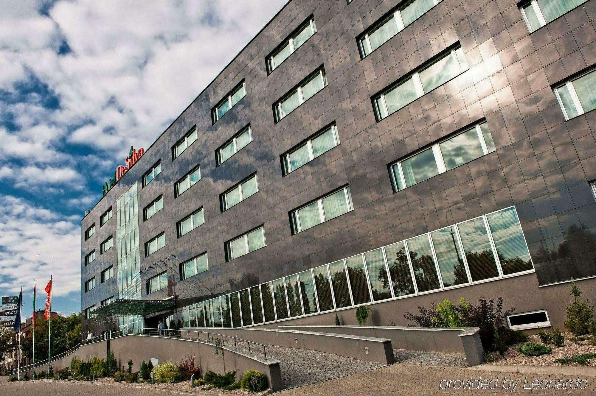 Desilva Warszawa Piaseczno Hotel เพียเซตชโน ภายนอก รูปภาพ
